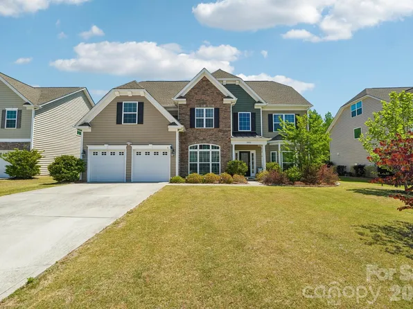 2006 Topaz Plz, Davidson, NC 28036