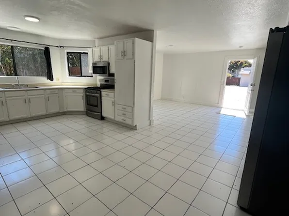 6555 Segovia Rd, Goleta, CA 93117