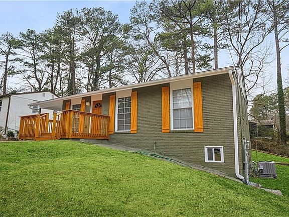 3rd image of 452 Fedora Way NW