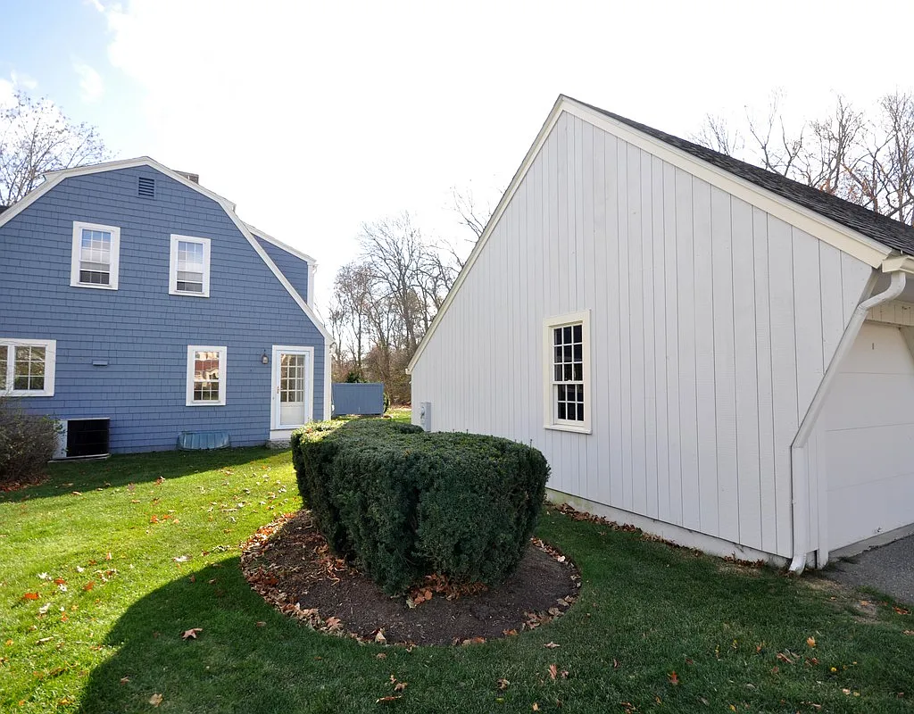 3 bed, 2.5 bath, 1794 sqft, $4,500 — Photo 3