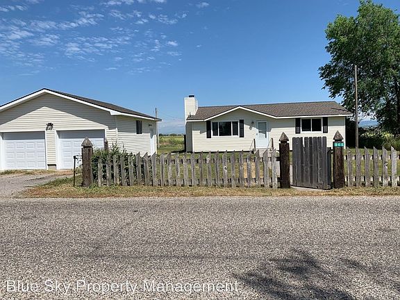 2nd image of 965 S Teton Ave