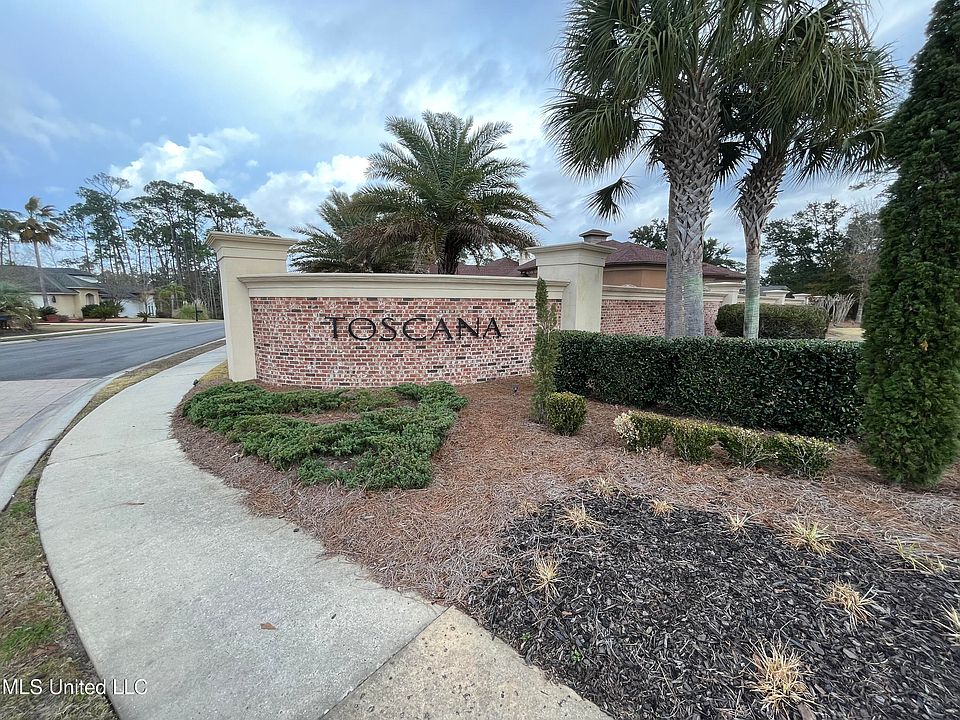 2nd image of LOT 6 Via Toscana Lot 6