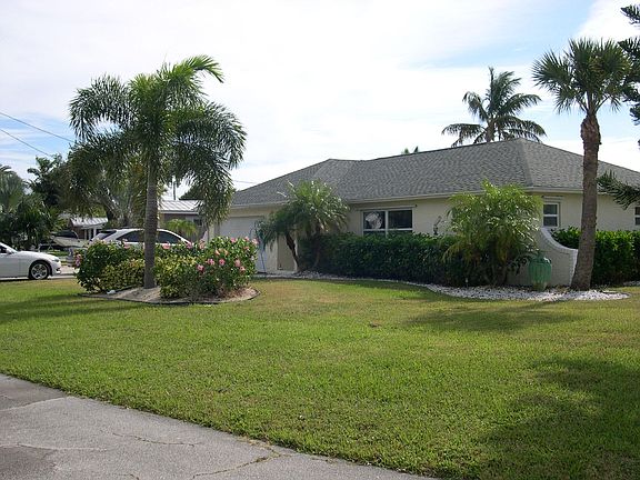 4th image of 1601 Bahia Drive