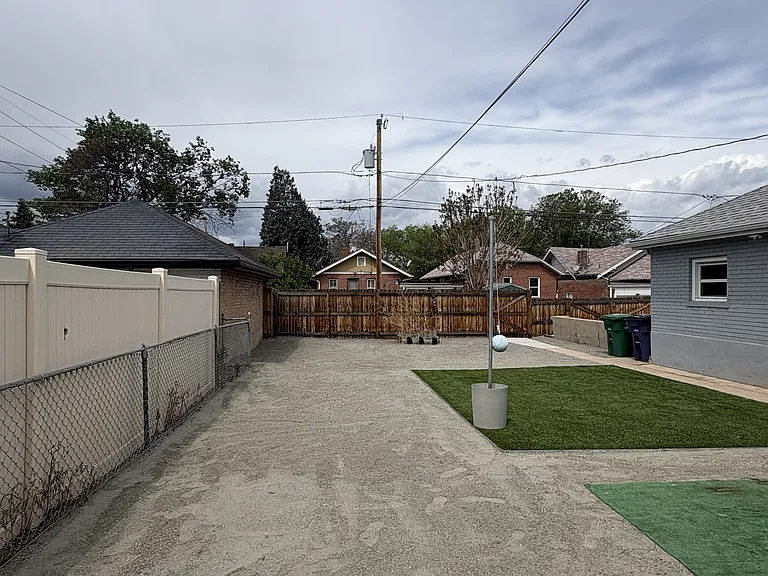 3509 N Josephine St — Photo 16