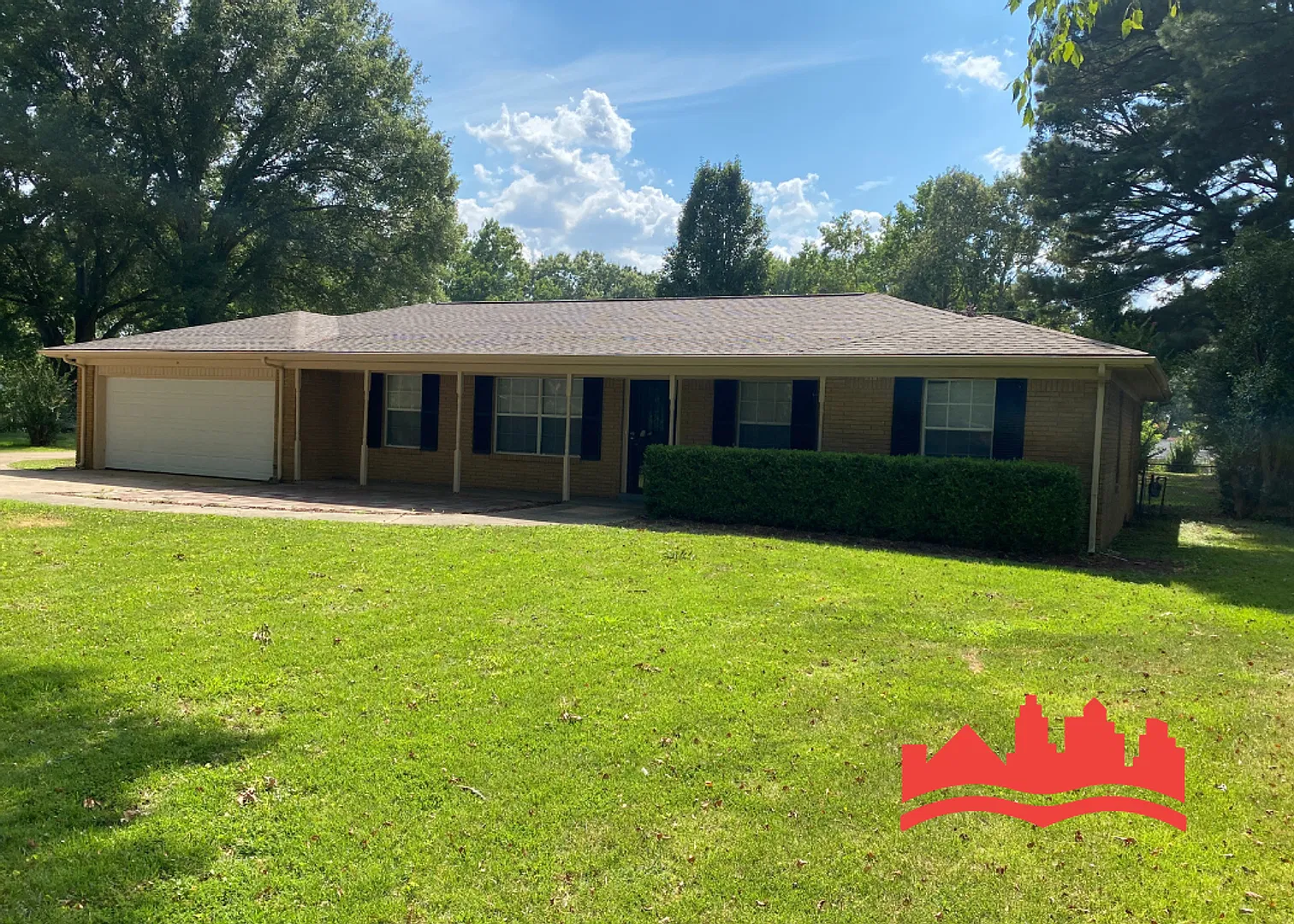 Welcome to 6815 Pleasant Hill Road! — Photo 2