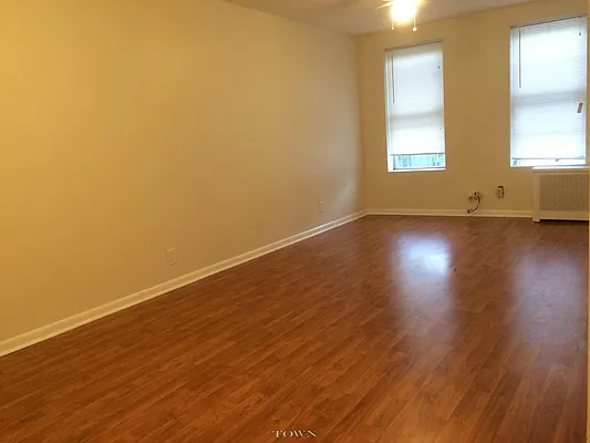 Rented by Town Residential | media 9