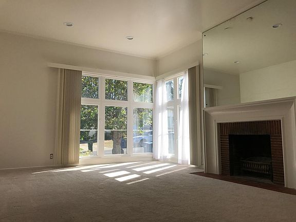 3rd image of 145 Wilshire Ave