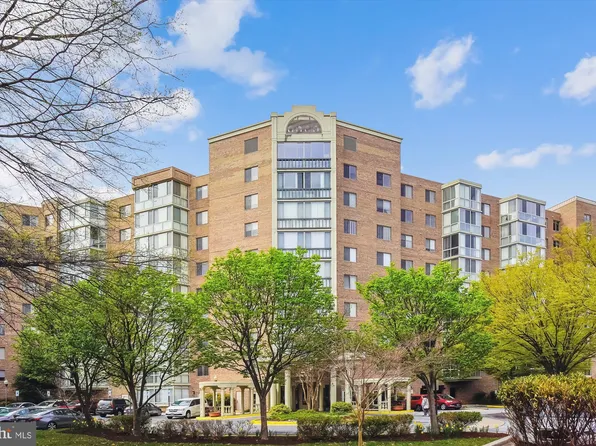 3005 S Leisure World Blvd APT 717, Silver Spring, MD 20906