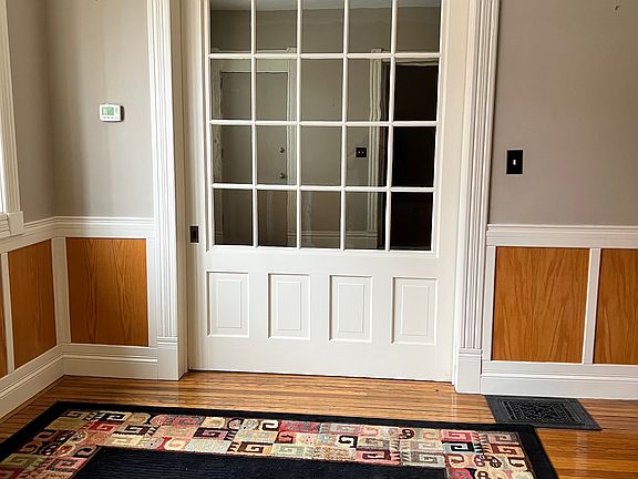 4th image of 255 Charles Ave SE APT 1