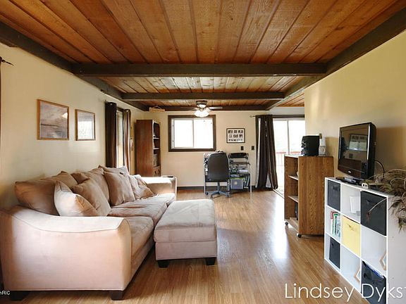 5th image of 15196 Larsen Ave NE