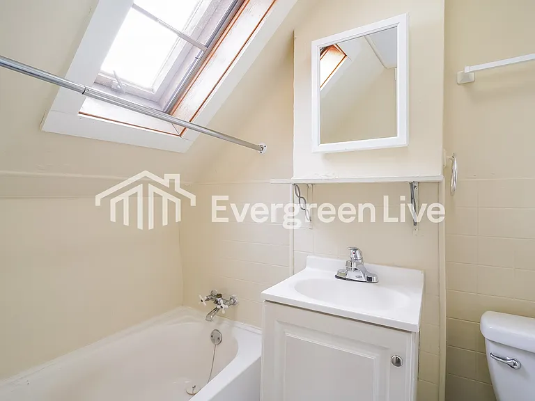2193 S 78th St — Photo 9
