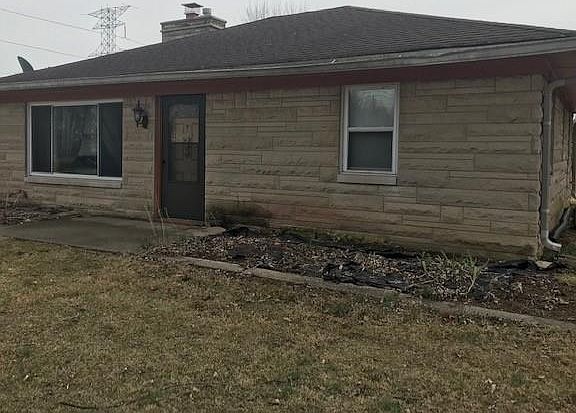 3rd image of 8095 W 21st St