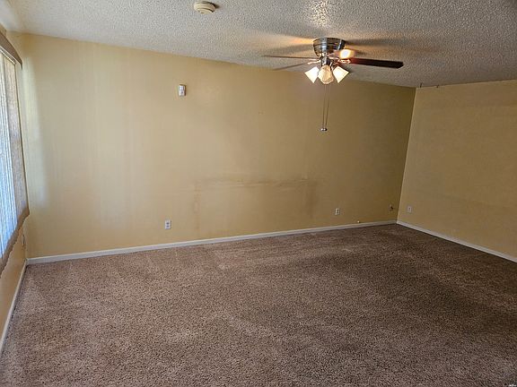 3rd image of 1508 W Ray Ave