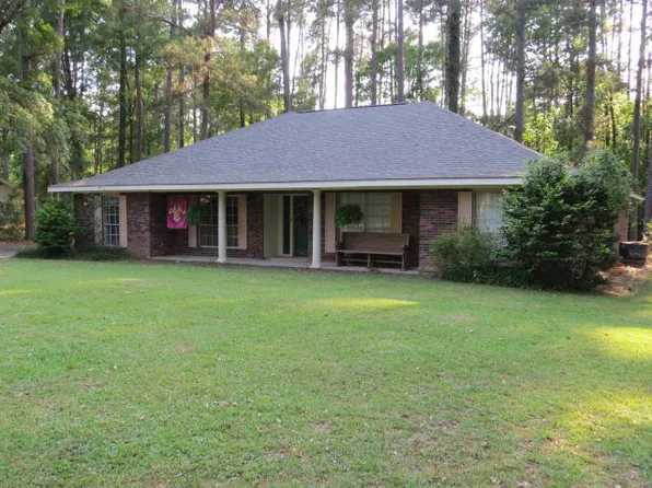 1022 W 9th St, Deridder, LA 70634