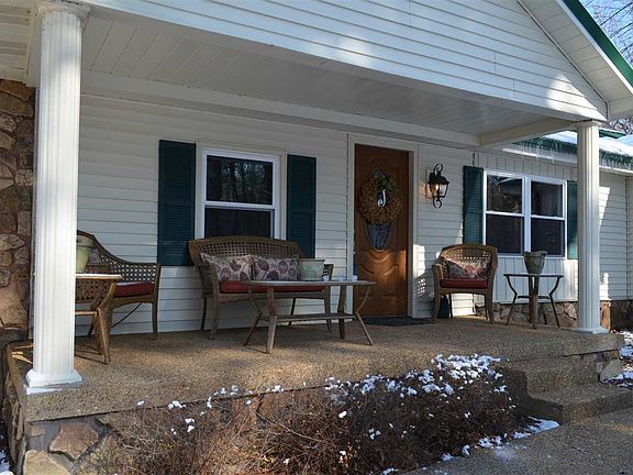 2nd image of 224 Shelton Ln