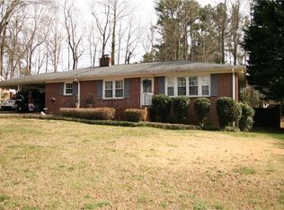 315 Dogwood Ln, Easley, SC 29642