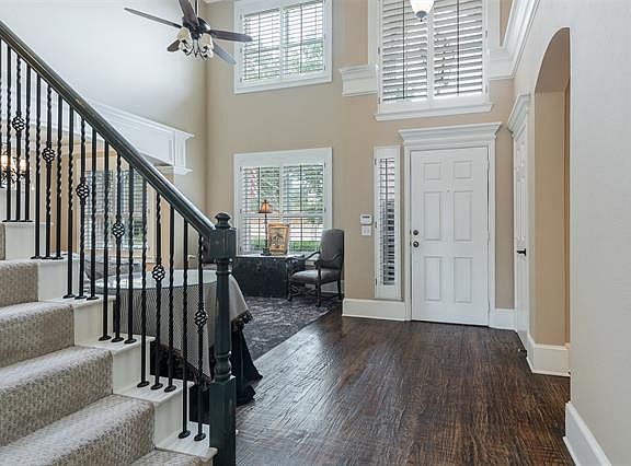 3rd image of 11312 Coralberry Dr