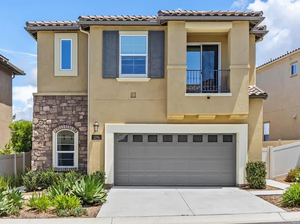 1194 Via Candelas, Oceanside, CA 92056