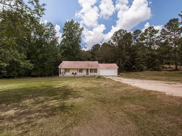 211 Elijah Simmons Rd, Woodruff, SC 29388