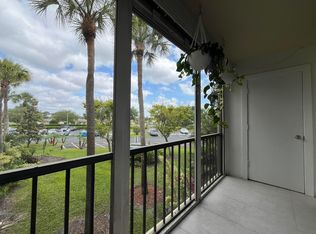 5160 Las Verdes Circle #222, Delray Beach, FL 33484