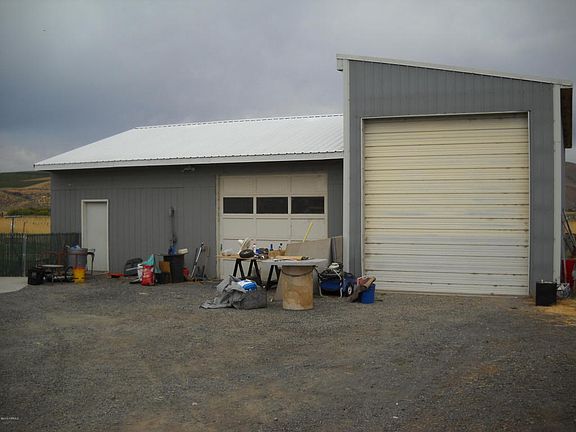 2nd image of 300 Knopps Lndg