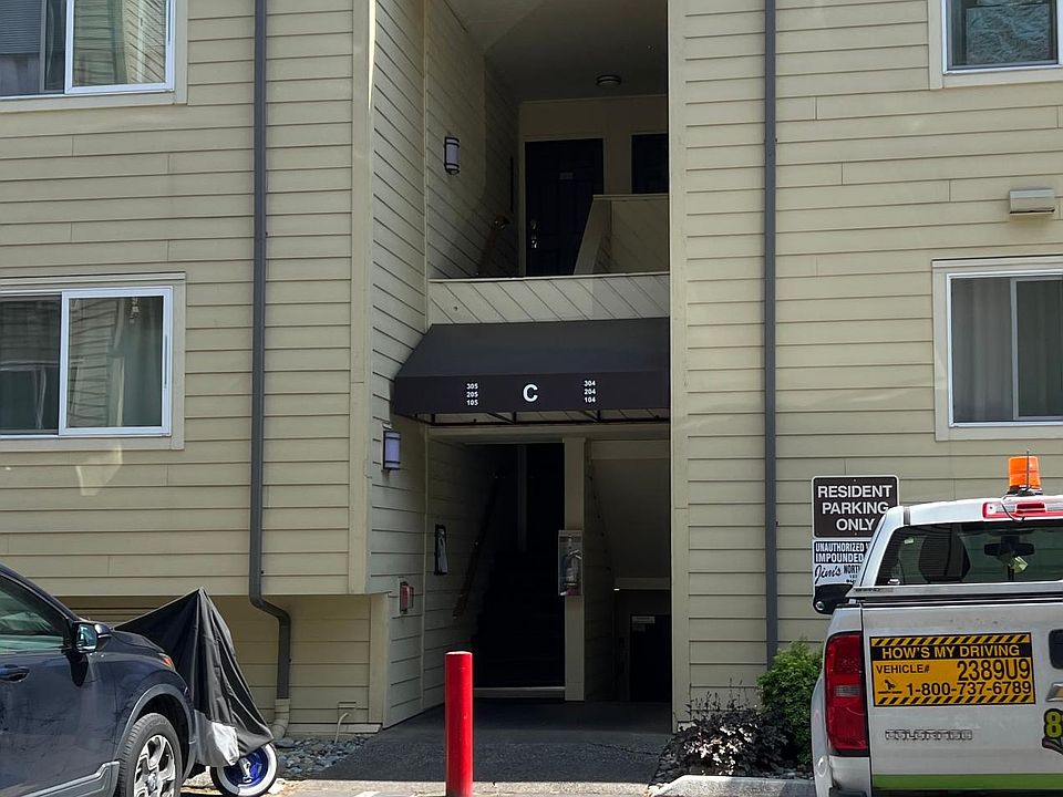 1st image of 5842 NE 75th St Unit C205