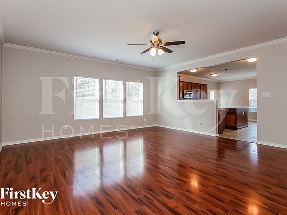 2nd image of 14008 Lawrence Farm Ln