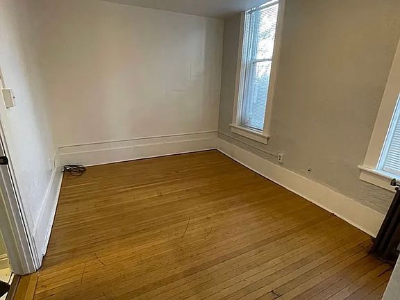 5th image of 815 E 1st Ave APT 2
