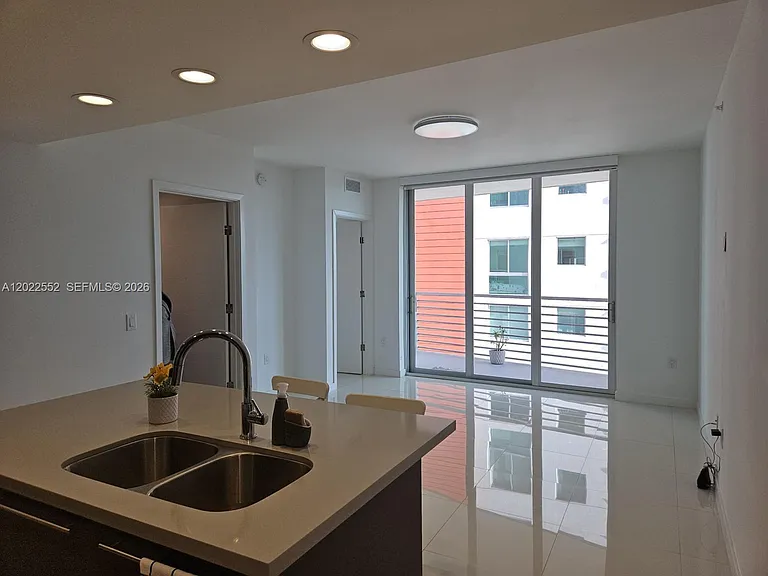 7875 NW 107th Ave #419 — Photo 5