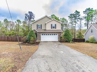 355 W Maine Ave, Southern Pines, NC 28387