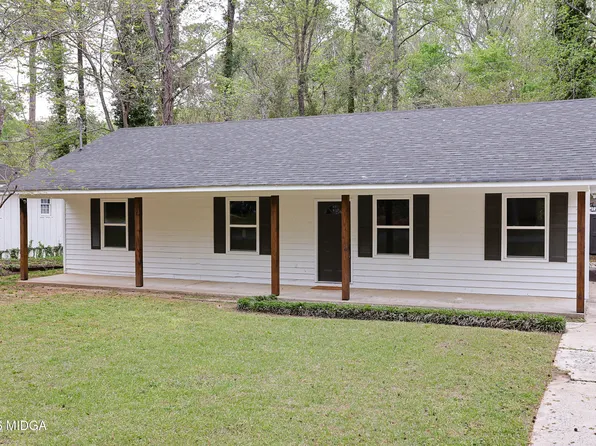 1379 Royalwyn Dr, Macon, GA 31220