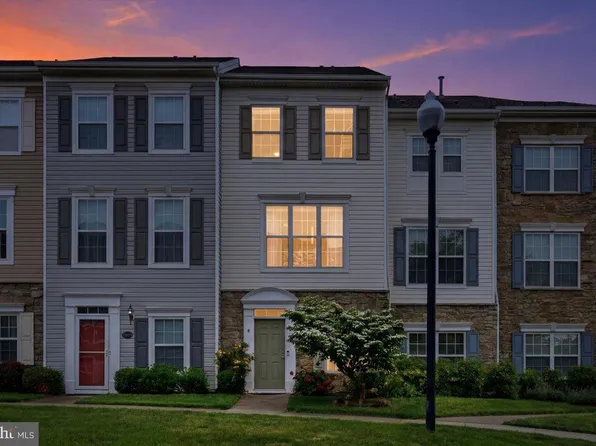 21845 Jarvis Sq, Ashburn, VA 20147