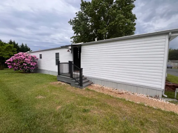 1059 Beaver Hill Dr #19, Charlottesville, VA 22901