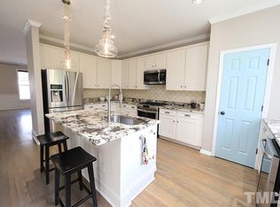 7206 Doverton Ct, Raleigh, NC 27615