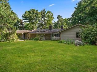 4 Fernandes Cir, Norton, MA 02766