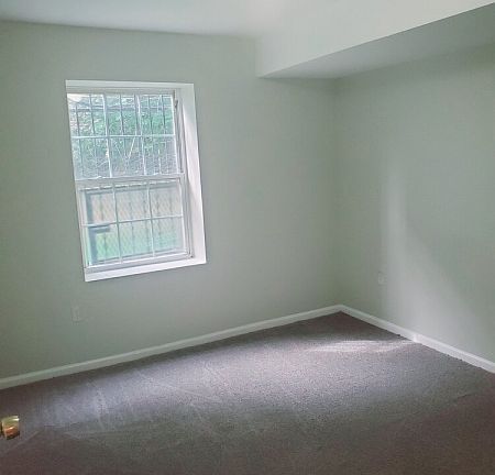 4th image of 231 Badger Ave #1