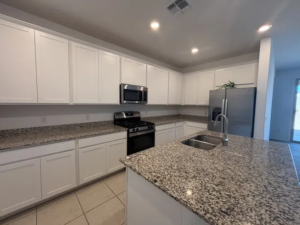 706 W Calle El Teclado, Sahuarita, AZ 85629
