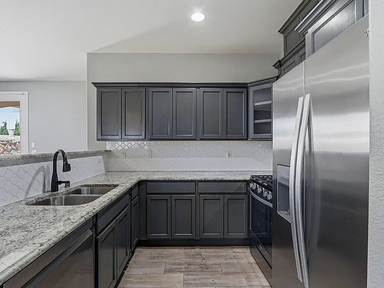 2120 Honour Point Pl — Photo 11