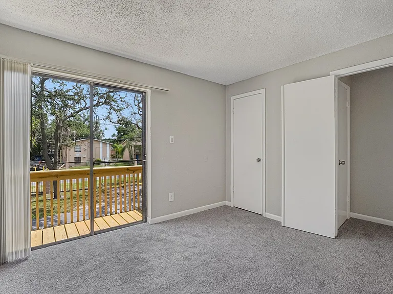 Del Rio Apartment Homes — Photo 26