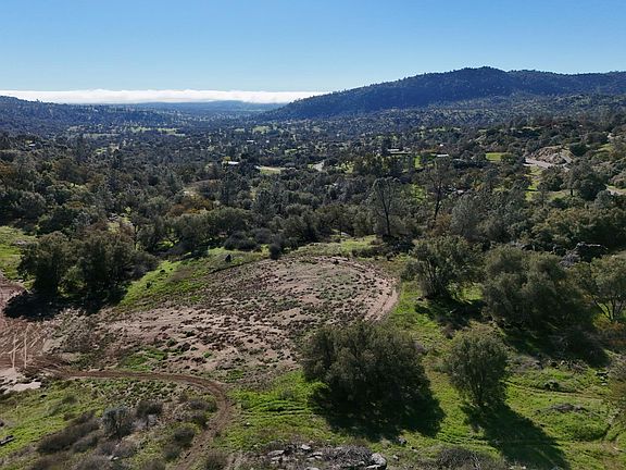 4th image of 0 Country Oak Ln
