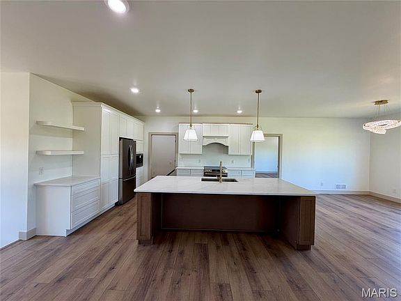 4th image of 52839 Norwoods Pl