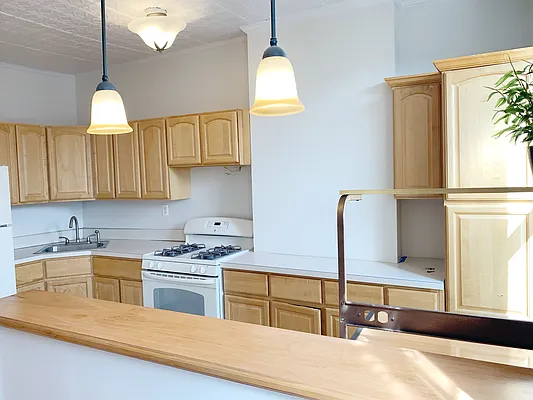 Rented by Compass | media 4