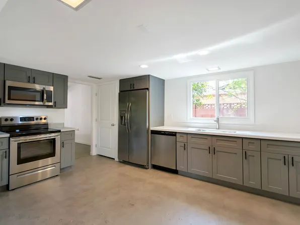 934 E Manhatton Dr, Tempe, AZ 85282