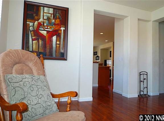 4th image of 6774 Jaquenetta Dr