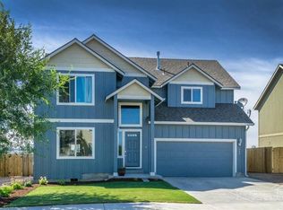 245 NW 28th St, Redmond, OR 97756