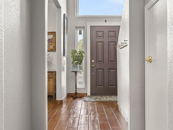 3rd image of 4207 E Siesta Ln
