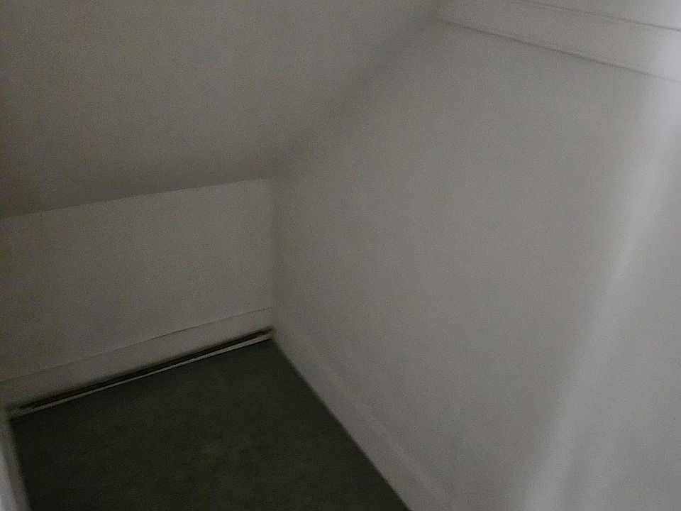 Bedroom 2 Storage