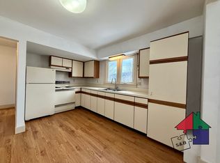 19 Meadow St #4, Williamstown, VT 05679