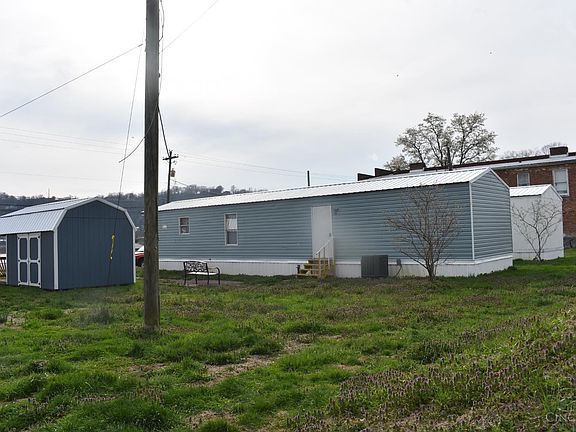 4th image of 772 High St