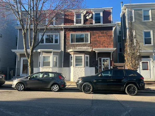 474 E 7th St #2, Boston, MA 02127